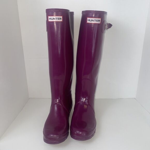 Hunter Wellies Rain Boot Size 8 Dark Pink Magenta Purple Glossy - Picture 2 of 9